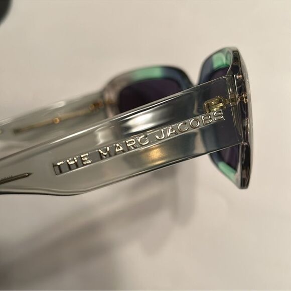 Marc Jacobs Green/Grey Sunglasses. NWOT - Picture 4 of 7